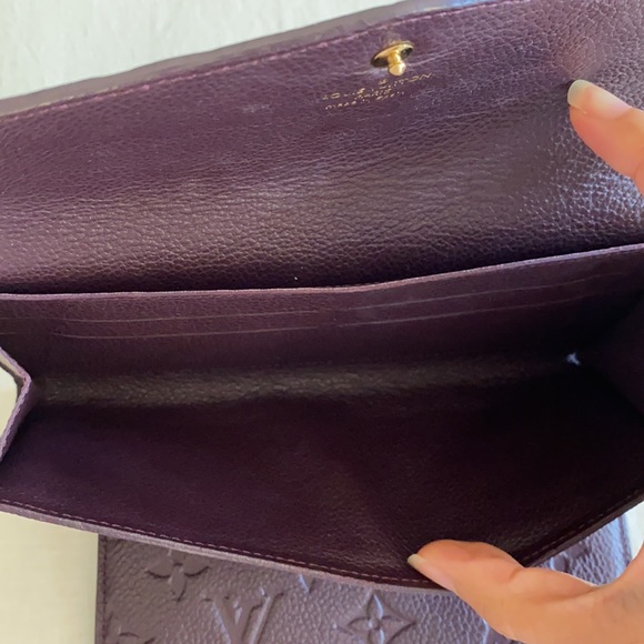 Louis Vuitton Empreinte Monogram Sarah wallet with separate zipper pouch - Picture 6 of 16